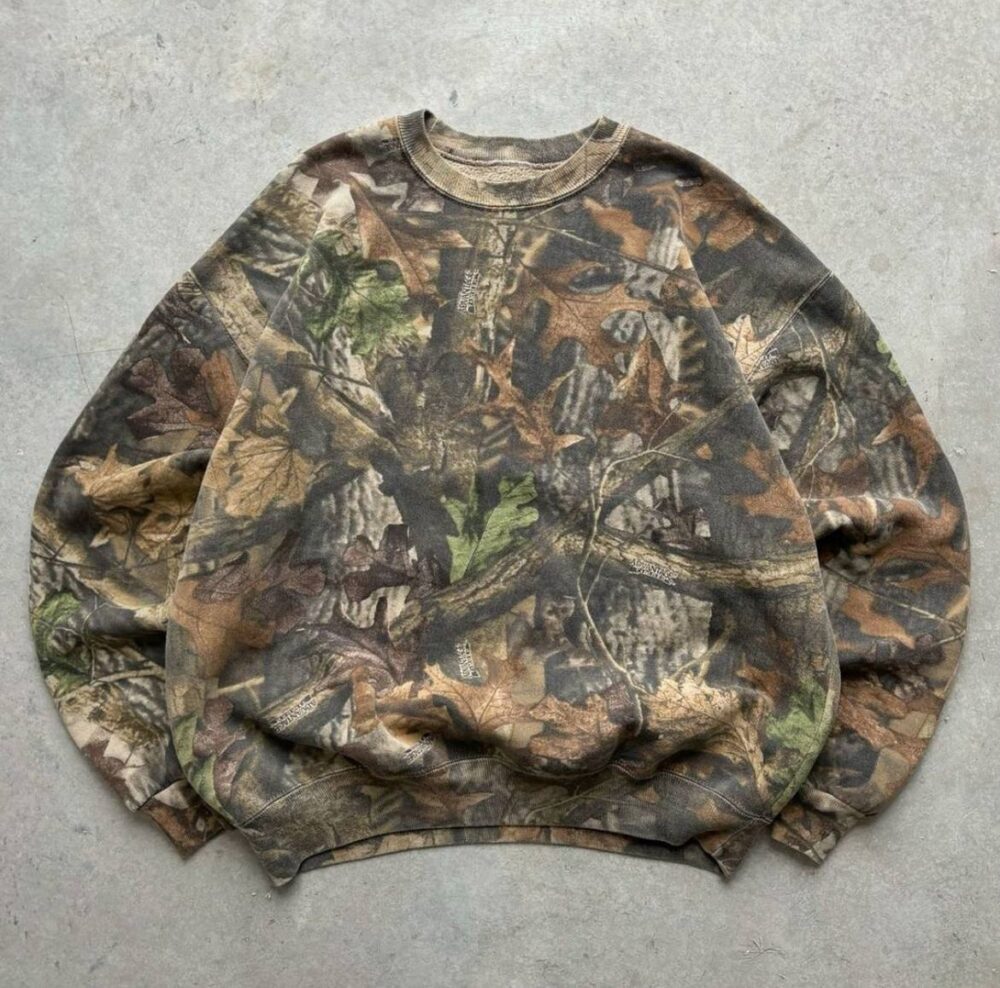 Camouflage Print Long Sleeve Plush Sweater